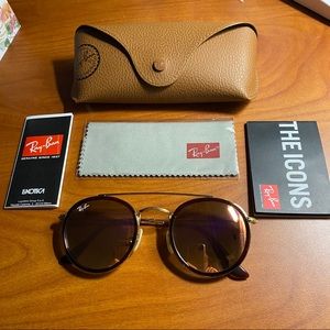 ‼️SOLD‼️ BROWN RAY BAN SUNGLASSES